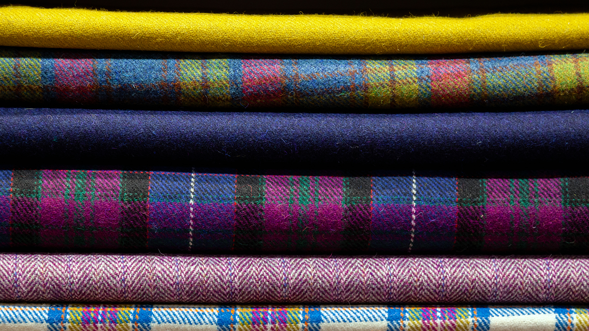 Harris Tweed Hebrides fabric layers