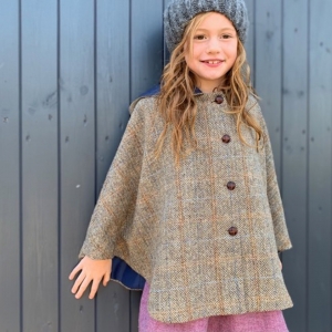 littleladiesandlords fashion Harris Tweed® cape